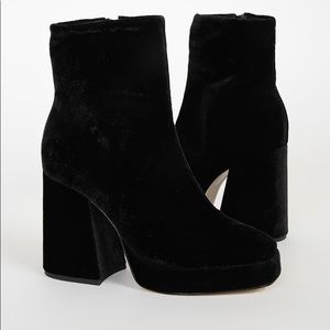 S-Carys Black Velvet Platform Mid-Calf Boots